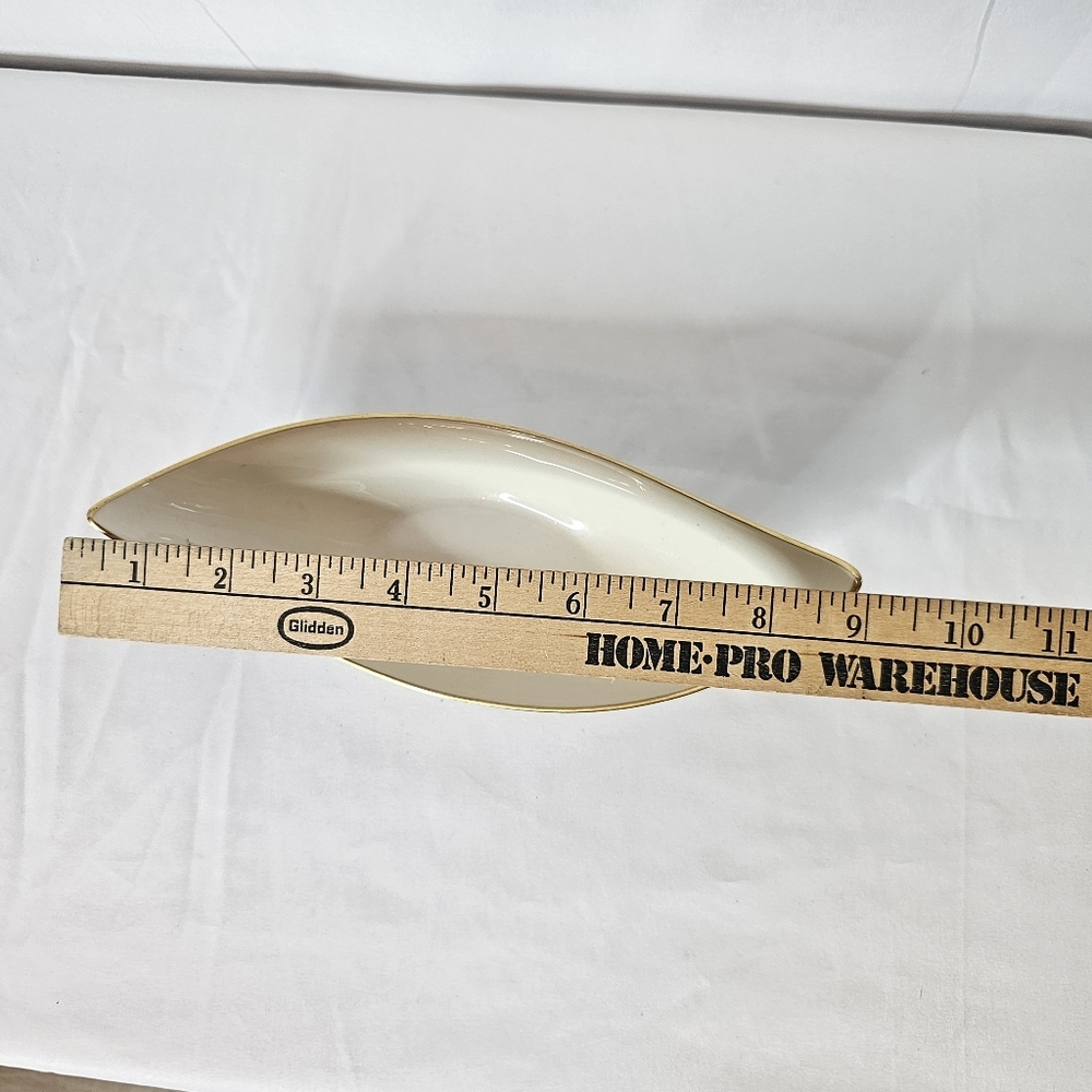 Vtg Lenox Ivory Porcelain Bowl With 24K Gold Trim Boat-Shaped Serving Dish - USA - Picture 7 of 8